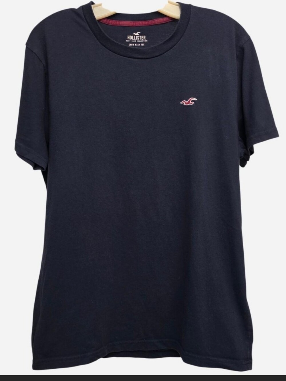 Navy Blue Hollister Crew Neck Tee. T-shirt Size M